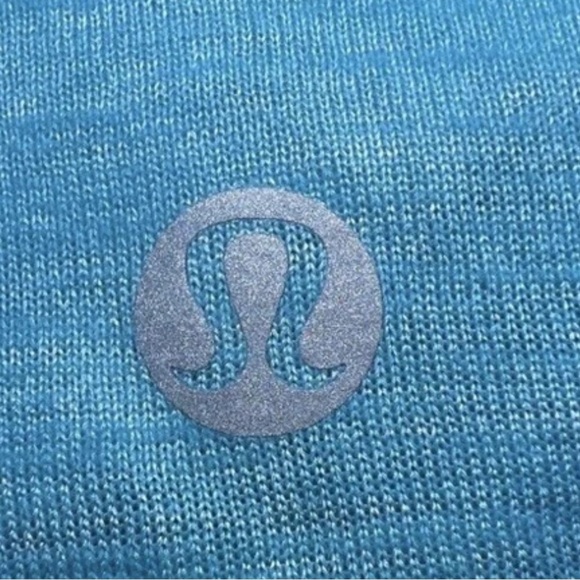 Lululemon Slay The Studio Yoga 2-in-1 Tank Turquoise Blue Built In Bra 4 Padded - Picture 6 of 7